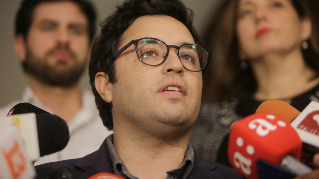 Asociación de Diplomáticos de Carrera critica nombramiento de nuevo embajador en Uruguay: “Carece de experiencia”