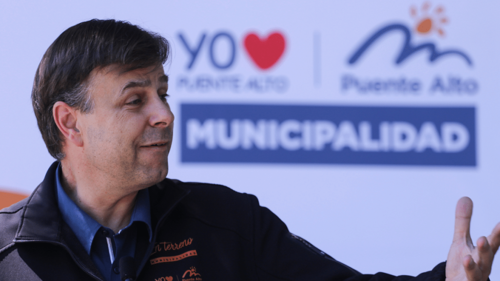 Codina por ventaja de Rubilar en Puente Alto: “La gente salió en masa y le brindó un apoyo contundente”
