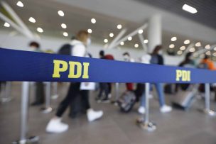 PDI detiene a pasajera que intentaba traficar 3,5 kilos de cocaína en maleta rumbo a Europa