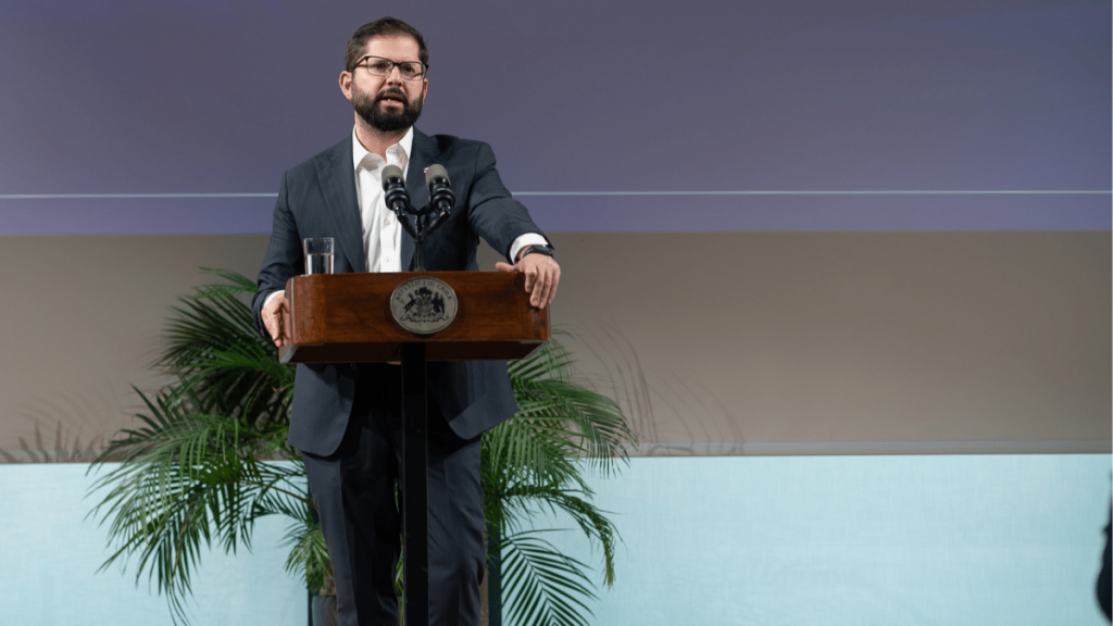 Boric y sistema frontal: “Hay un muy buen equipo desplegado (…) la gira sigue con los términos que ha sido planificada”