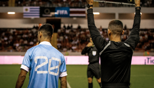 “El Jugador del Pueblo”: Futbolista amateur debutó con la selección de Uruguay