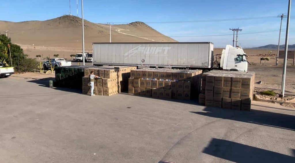 Carabineros detuvo a cuatro personas por contrabando de más de un millón de cajetillas de cigarrillos