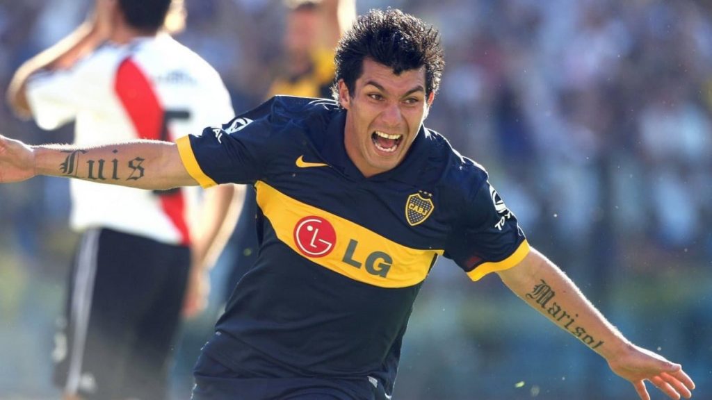 El mensaje de Gary Medel en su arribo a Argentina para fichar por Boca Jrs