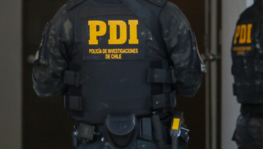 PDI realizó fiscalización de extranjeros en el marco de desalojo de toma en Arica