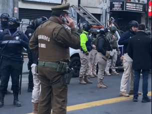 Carabineros desaloja casa tomada en Santiago Centro tras denuncias de delitos: Tenía 32 habitaciones