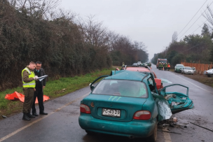 Fatal choque frontal entre dos autos deja una mujer fallecida en Ñuble