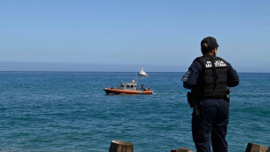 Armada activa operativo para buscar a menor que fue arrastrada por las olas en Viña del Mar