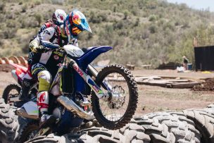 Benjamín Herrera se ubicó en el Top 10 del Campeonato Mundial de Enduro tras complicada fecha