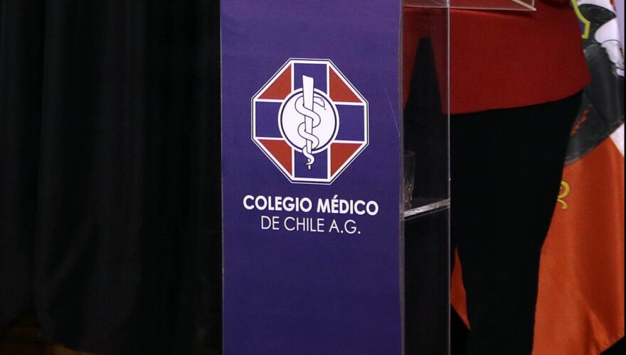 Colegio Médico cuestiona el proyecto de ley de licencias médicas en el Congreso