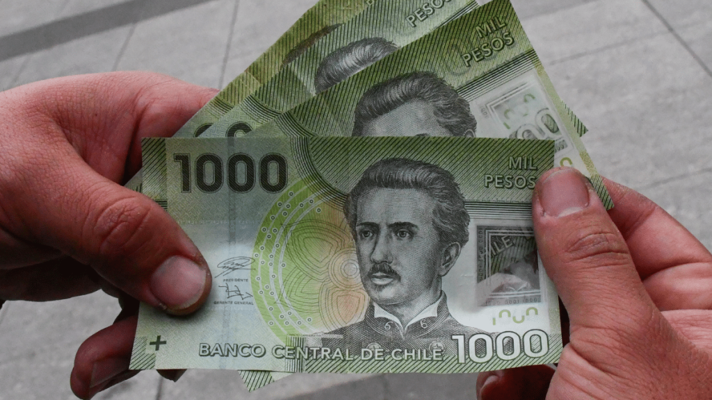 Bandera Día de la Bandera: ¿Cuál es su relación con el personaje del billete de $1.000?