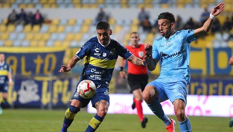 Iquique rescata un empate frente a Everton en un intenso duelo por el inicio de la fecha