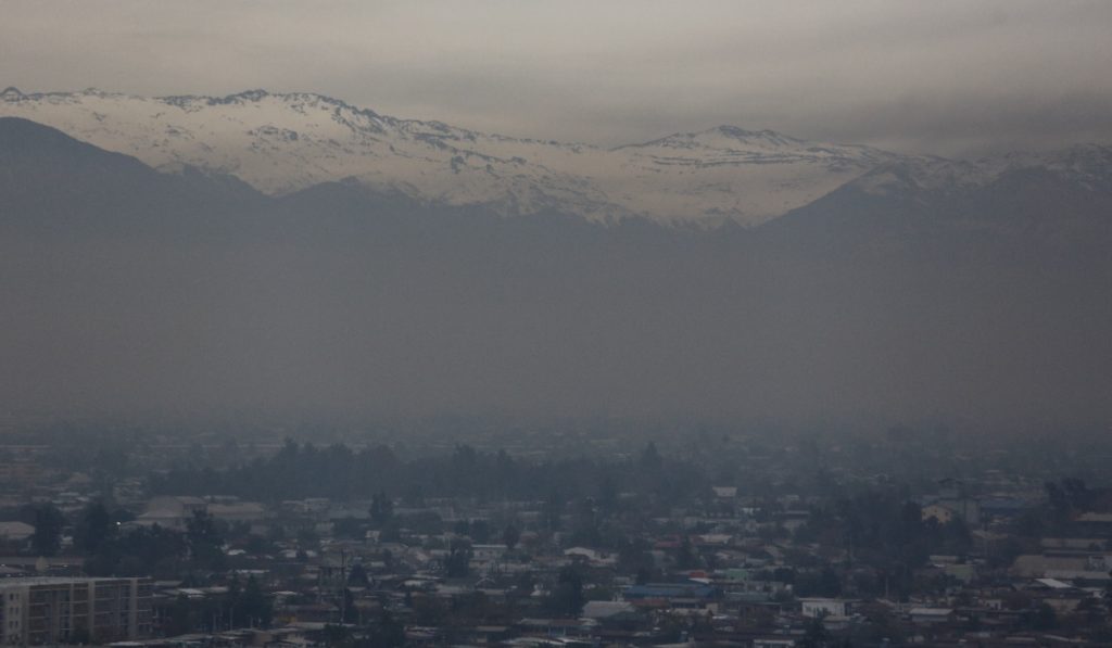 Declaran alerta ambiental para este martes en la RM