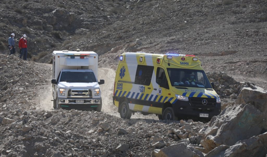Arica: Senapred mantiene alerta amarilla por minero atrapado tras derrumbe
