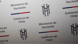 Hacienda nombra a exembajador de Chile ante la OCDE como nuevo coordinador de Regulación Económica