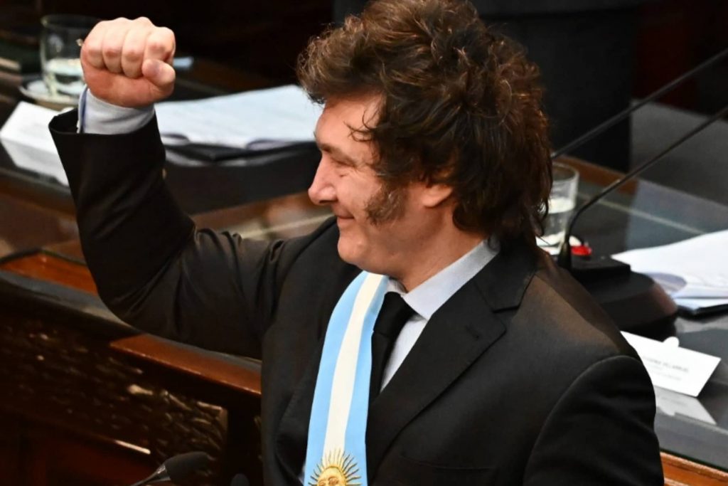 Milei celebra victoria en elecciones legislativas: