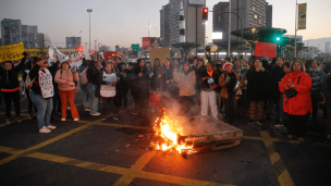 Manifestaciones provocan congestión en distintos puntos de la región Metropolitana