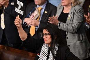 La polémica protesta de la representante Rashida Tlaib en el discurso de Benjamín Netanyahu