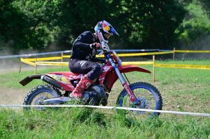 Benjamín Herrera va por el Top 5 en la recta final del Campeonato del Mundo FIM EnduroGP