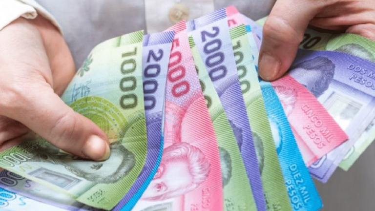 ¿Quiénes reciben el Bono Logro Escolar? Conoce montos y cómo se paga