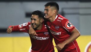 Ñublense golea a Linares y se instala en la final de la zona sur de Copa Chile