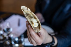 Círculo de Cronistas Gastronómicos eligió a la mejor empanada del Gran Santiago 2024