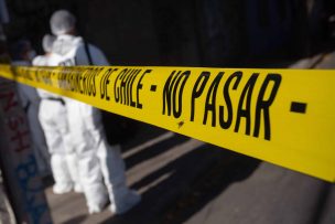 Hombre muere en vía pública de La Pintana: fue apuñalado pero se negó a recibir atención