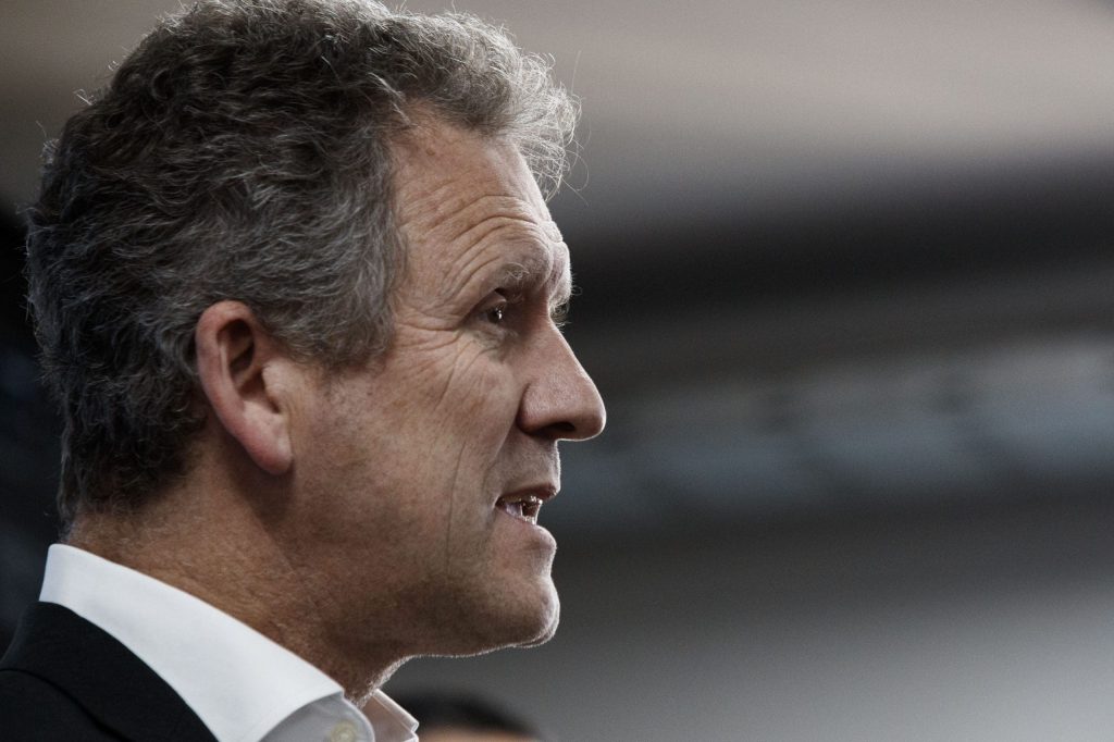 Ministro de Transportes: “No puedo descartar una nueva alza en la tarifa del transporte público”