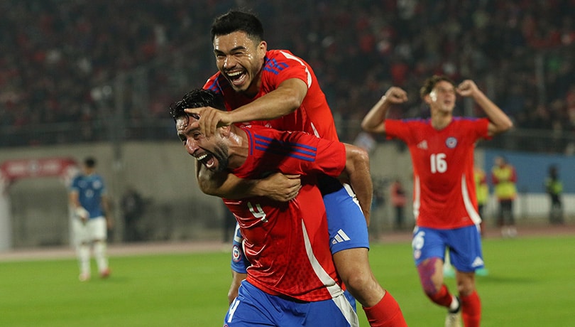 Gabriel Suazo le manda mensaje a Mauricio Isla: “En Colo-Colo se le va a exigir ser campeón”