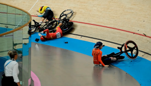 Accidente múltiple genera preocupación en el ciclismo en París 2024