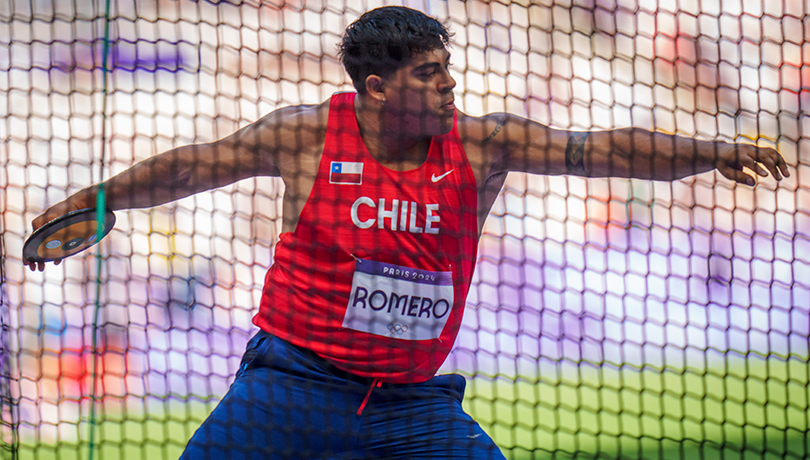 Debut y despedida para Claudio Romero en el lanzamiento de disco en París 2024