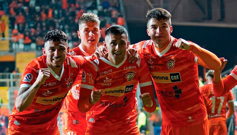 Unión La Calera pierde ante Cobreloa y se hunde en el fondo de la tabla