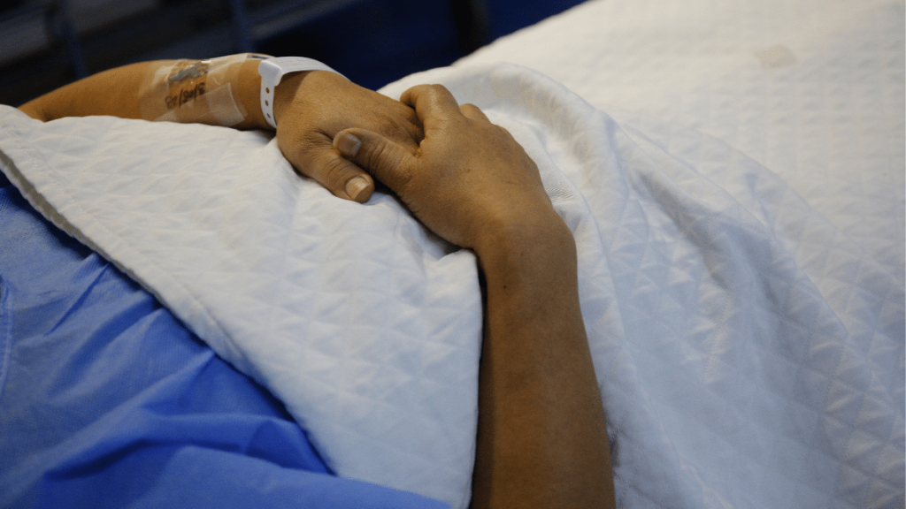 Experto e irregularidades en listas de espera: “Muestra la indolencia del sistema de salud y pasa a llevar la fe pública”