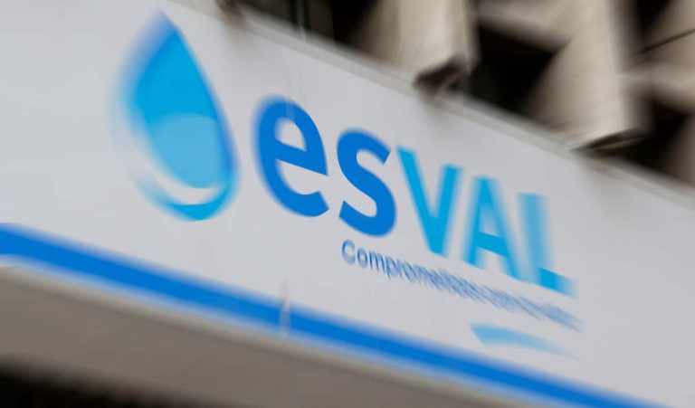 Sistema frontal: Esval activa plan de emergencia ante la llegada de fuertes lluvias