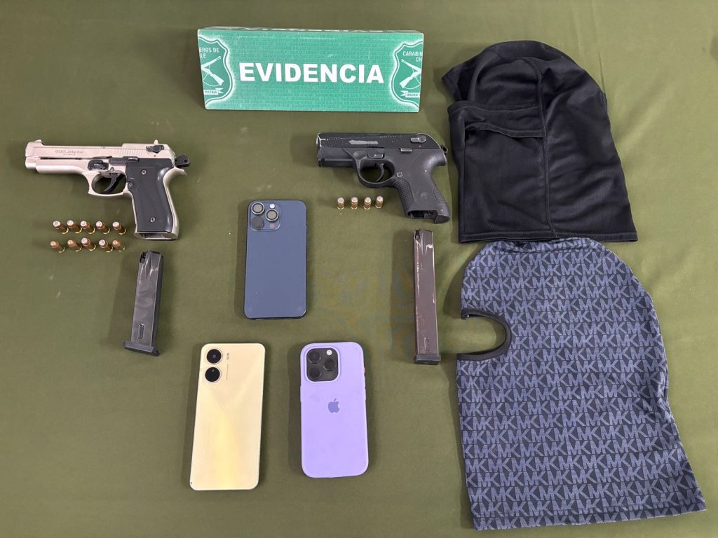 Carabineros detiene a cuatro sujetos que portaban armamento