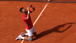 Novak Djokovic recibe millonario premio del gobierno serbio por su oro en París 2024