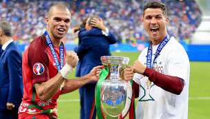 “Eres único”: El emotivo mensaje de Cristiano a Pepe por su retiro del fútbol