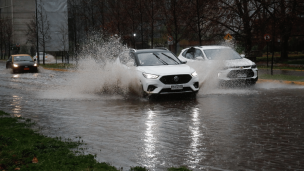 Revisa los puntos con acumulación de agua en la región Metropolitana producto de las lluvias