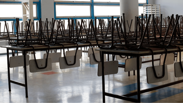 Mineduc suspende clases en toda la Región de Atacama por sistema frontal