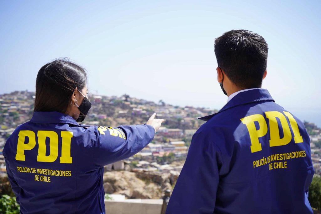 Adulto mayor de 80 años queda en riesgo vital tras ser atacado por dos pitbulls