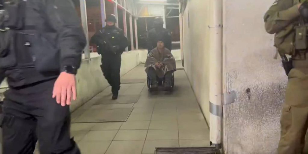 Héctor Llaitul es trasladado al Hospital de Concepción por complicaciones médicas
