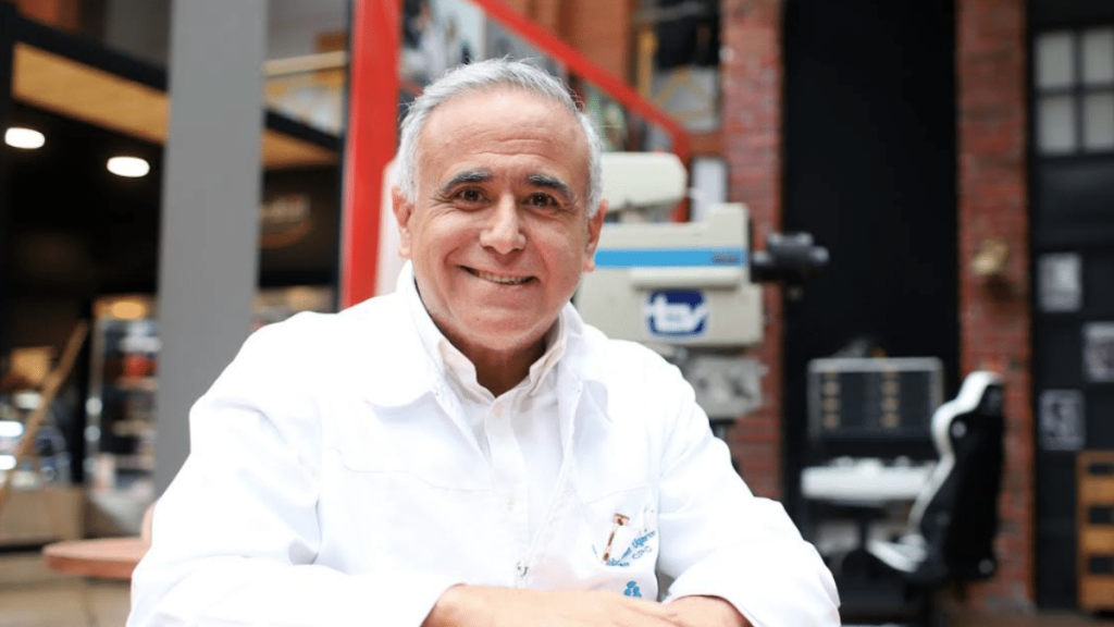 El doctor Ugarte vuelve con su programa en 13C, poniendo énfasis en temas de arte y cultura: “Es muy importante…”