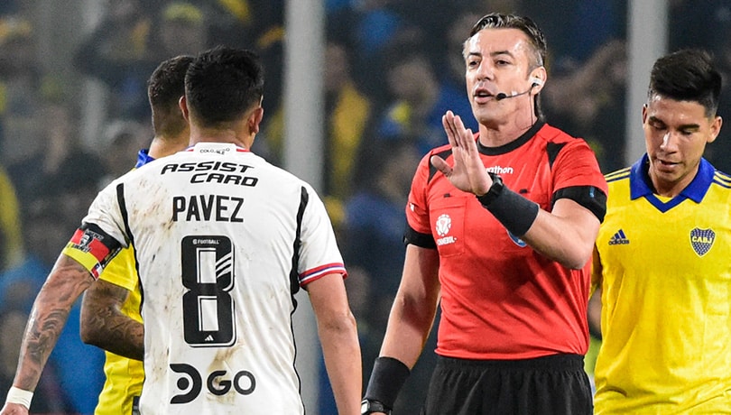 Registro negativo: así le fue a Colo-Colo las dos veces que le arbitró Raphael Claus en Copa Libertadores