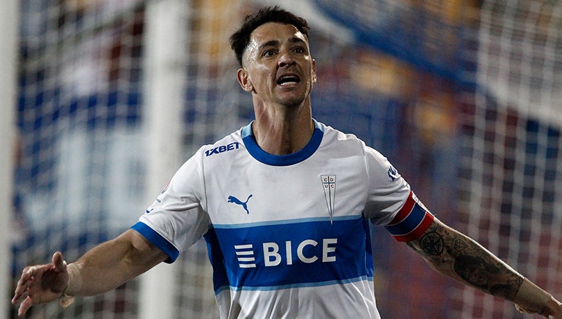 Zampedri tras alcanzar el récord de Barrera en la UC: “Agradezco al club la oportunidad que me dio”