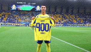 Cristiano Ronaldo recibe homenaje por sus 900 goles en la antesala del empate del Al-Nassr