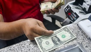 Dólar y UF: Revisa los indicadores económicos de este miércoles 2 de octubre en Chile