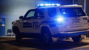 Delincuentes balean a familia de turistas argentinos tras violento asalto en Estación Central