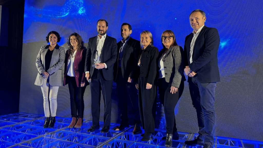 INACAP INACAP obtiene primer lugar en premio de ACTI por Programa Mujeres STEM