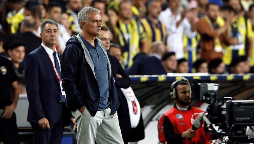 Galatasaray se burla de Mourinho tras quedarse con el clásico turco