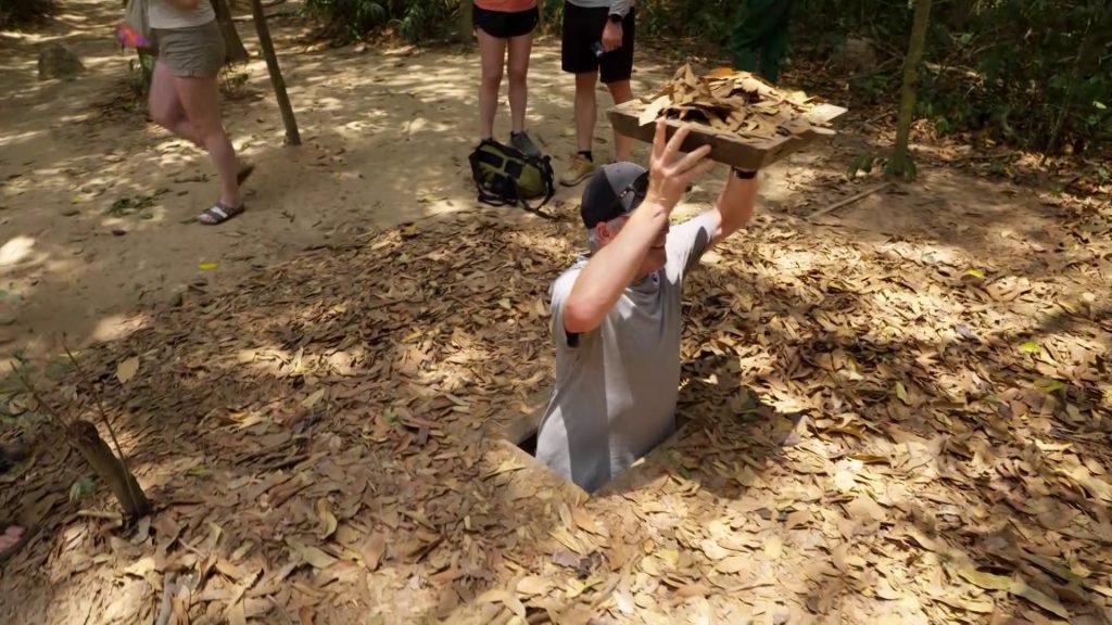 Nueva temporada de “Siempre hay un chileno”: Descubre la cultura, exóticas comidas y túneles subterráneos de Ho Chi Minh