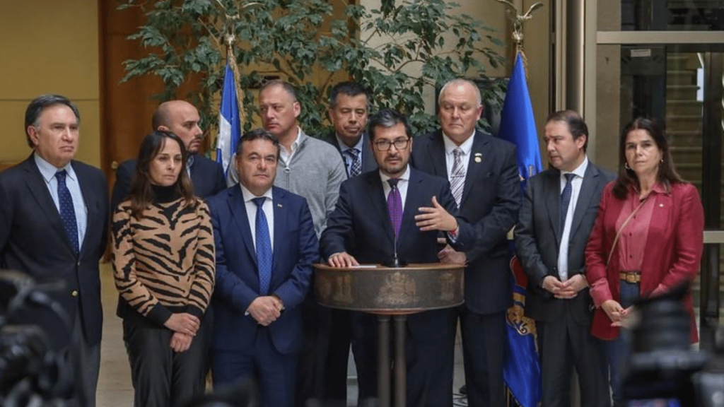 Diputados de Renovación Nacional presentan proyecto de ley para declarar septiembre como el “Mes de la Patria y las Tradiciones Chilenas”